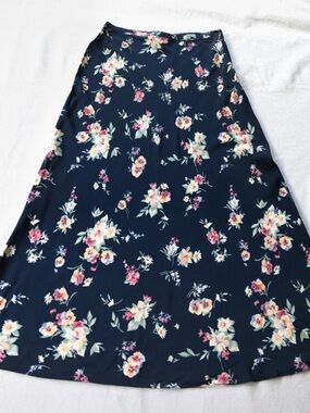 Vintage 90s Floral Maxi Skirt Navy Pink Cottagecore Boho Prairie Size small USA
